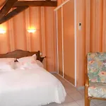 D'hotes Ferme De Cabrejou Bed & Breakfast